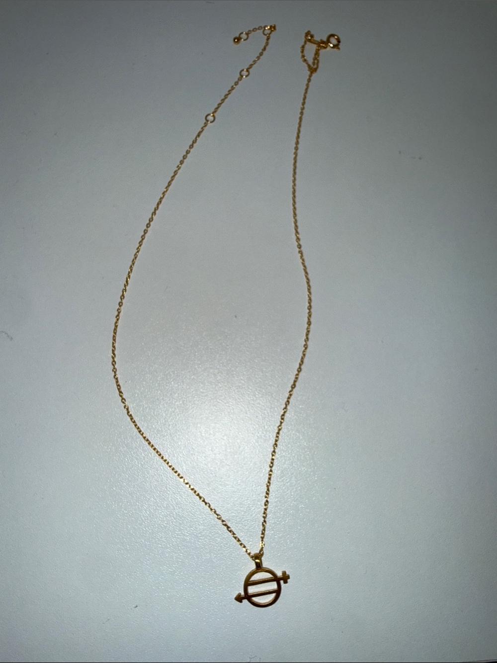 Satya Jewelry Gold Circular Symbol Pendant Necklace